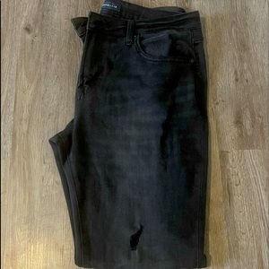 Black washed jeans: 34/32